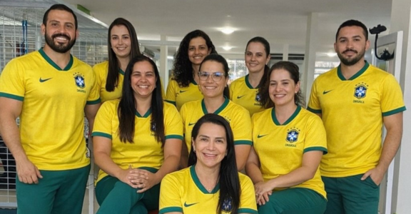 Representação ilustrativa de uma equipe multidisciplinar
